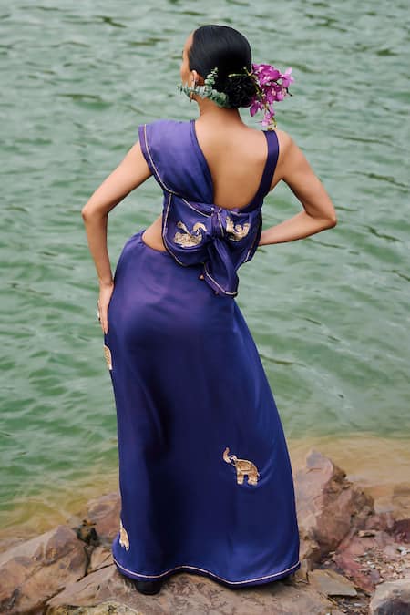 Shop The Whole Nine Yards Purple Silk Cut Work, Raskia Elephant Placement Embroidered Saree With Blouse at Aza Fashions Shop_The Whole Nine Yards_Purple Silk Cut Work, Raskia Elephant Placement Embroidered Saree With Blouse _at_Aza_Fashions