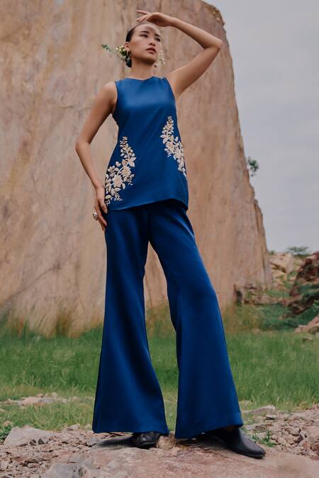 Buy The Whole Nine Yards Blue Silk Embroidery Round Neck Kaza Floral Kurta And Ziva Pant Set Online at Aza Fashions Buy_The Whole Nine Yards_Blue Silk Embroidery Round Neck Kaza Floral Kurta And Ziva Pant Set _Online_at_Aza_Fashions
