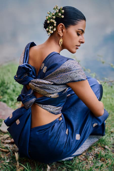 Shop The Whole Nine Yards Blue Silk Embroidery Floral Border Woven Saree With Unstitched Blouse Piece at Aza Fashions Shop_The Whole Nine Yards_Blue Silk Embroidery Floral Border Woven Saree With Unstitched Blouse Piece _at_Aza_Fashions