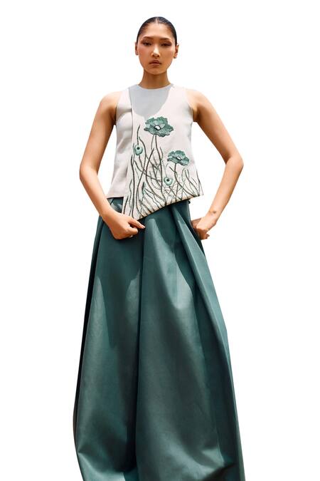 Shop The Whole Nine Yards Green Silk Embroidery Round Neck Hana Panelled Top And Flared Pant Set Online at Aza Fashions Shop_The Whole Nine Yards_Green Silk Embroidery Round Neck Hana Panelled Top And Flared Pant Set _Online_at_Aza_Fashions