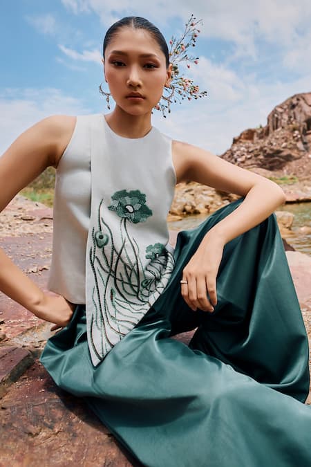 The Whole Nine Yards Green Silk Embroidery Round Neck Hana Panelled Top And Flared Pant Set at Aza Fashions The Whole Nine Yards_Green Silk Embroidery Round Neck Hana Panelled Top And Flared Pant Set _at_Aza_Fashions