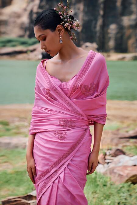 Shop The Whole Nine Yards Pink Silk Zari, Embroidery Sweetheart Jaapi Zardozi Border Saree With Blouse Online at Aza Fashions Shop_The Whole Nine Yards_Pink Silk Zari, Embroidery Sweetheart Jaapi Zardozi Border Saree With Blouse _Online_at_Aza_Fashions