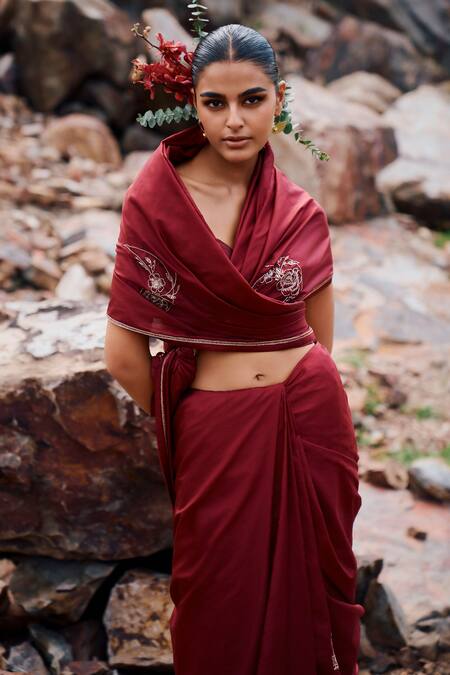Buy The Whole Nine Yards Wine Silk Zari, Embroidery Sweetheart Neck Joonbai Moon Saree With Blouse Online at Aza Fashions Buy_The Whole Nine Yards_Wine Silk Zari, Embroidery Sweetheart Neck Joonbai Moon Saree With Blouse _Online_at_Aza_Fashions
