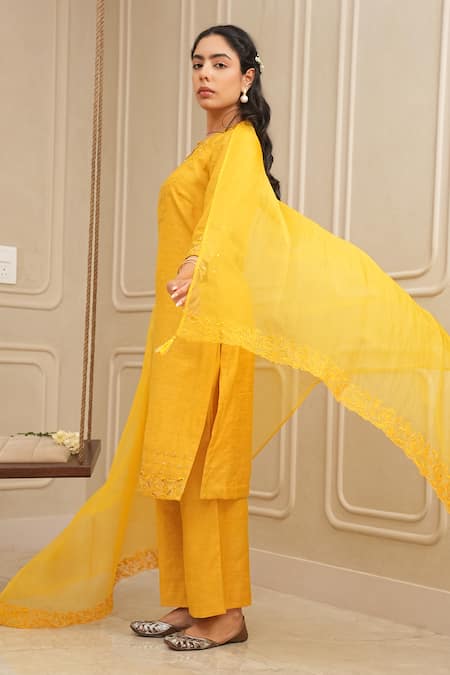 Buy_House Of Karmah_Yellow Silk Organza, Tussar Sequins, Beads, Radiance Resham Kurta And Pant Set _Online_at_Aza_Fashions