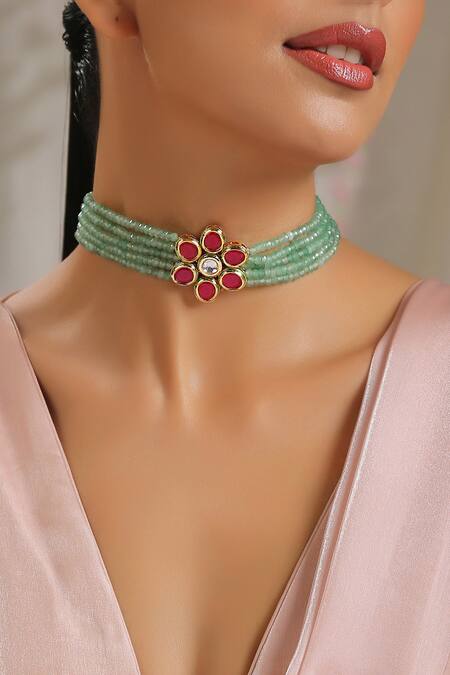Paisley Pop Green Floral Carved Pendant Choker Online at Aza Fashions Paisley Pop_Green Floral Carved Pendant Choker _Online_at_Aza_Fashions
