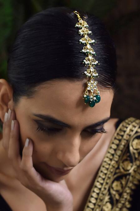 Paisley Pop_Green Floral Carved Maangtikka _Online_at_Aza_Fashions