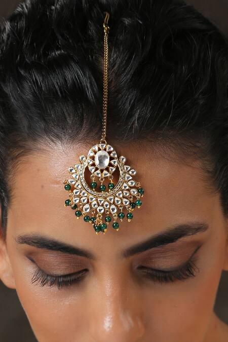 Buy Paisley Pop Green Half Crescent Carved Maangtikka Online at Aza Fashions Buy_Paisley Pop_Green Half Crescent Carved Maangtikka _Online_at_Aza_Fashions