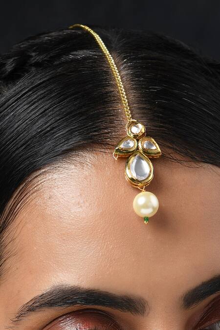 Shop Paisley Pop Gold Plated Kundan Embellished Maangtikka Online at Aza Fashions Shop_Paisley Pop_Gold Plated Kundan Embellished Maangtikka _Online_at_Aza_Fashions