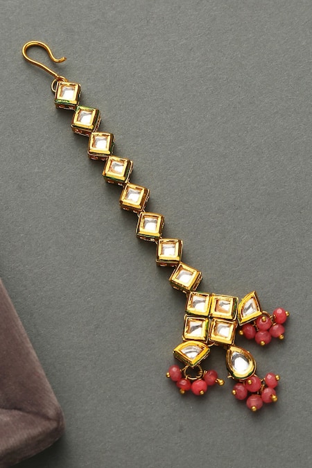 Paisley Pop Cutwork Kundan Embellished Maangtikka 