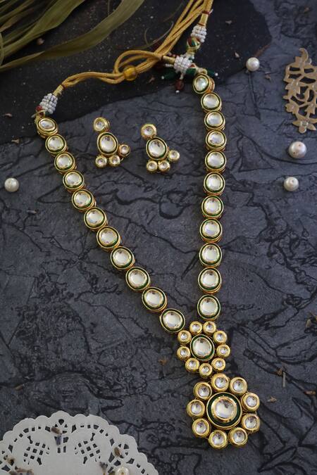 Paisley Pop_Gold Plated Stones Floral Pendant Necklace Set _at_Aza_Fashions