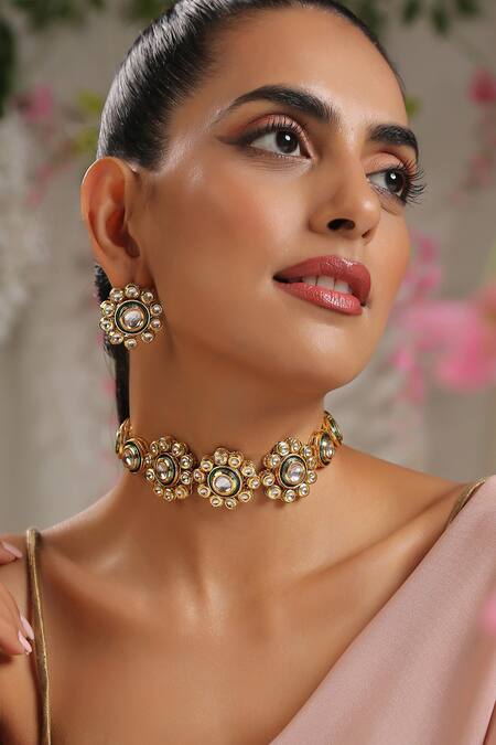 Paisley Pop Gold Plated Floral Cutwork Choker Set Online at Aza Fashions Paisley Pop_Gold Plated Floral Cutwork Choker Set _Online_at_Aza_Fashions