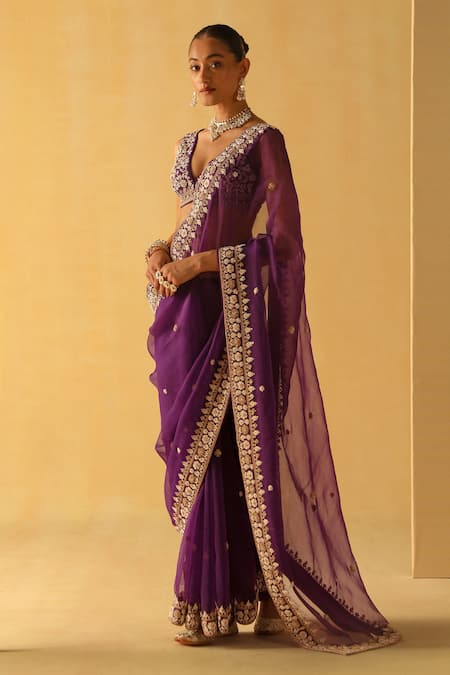 Buy_Sheetal Batra_Purple Organza, Ramie, Embroidery V-neck Hannah Saree With Blouse _Online_at_Aza_Fashions