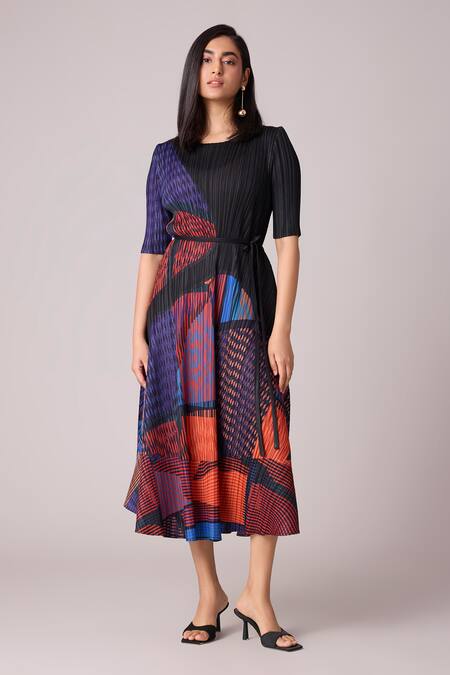 Scarlet Sage_Black Polyester Round Neck Evelyn Pixel Printed Midi Dress_at_Aza_Fashions
