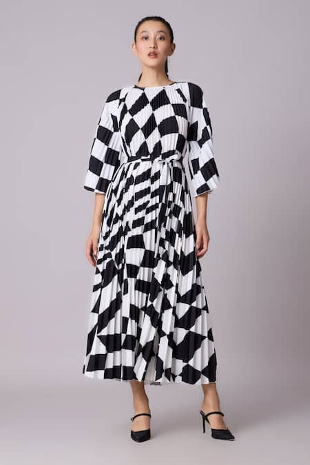 Scarlet Sage Ariel Chequered Print Dress With Belt 