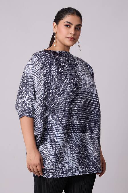 Scarlet Sage_Grey Polyester Square Neck Astra Geometric Print Top _at_Aza_Fashions