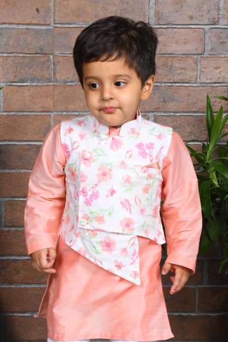 APRICOTKIDS Off White Cotton Silk Printed Floral Asymmetric Bundi Kurta Set Online at Aza Fashions APRICOTKIDS_Off White Cotton Silk Printed Floral Asymmetric Bundi Kurta Set _Online_at_Aza_Fashions