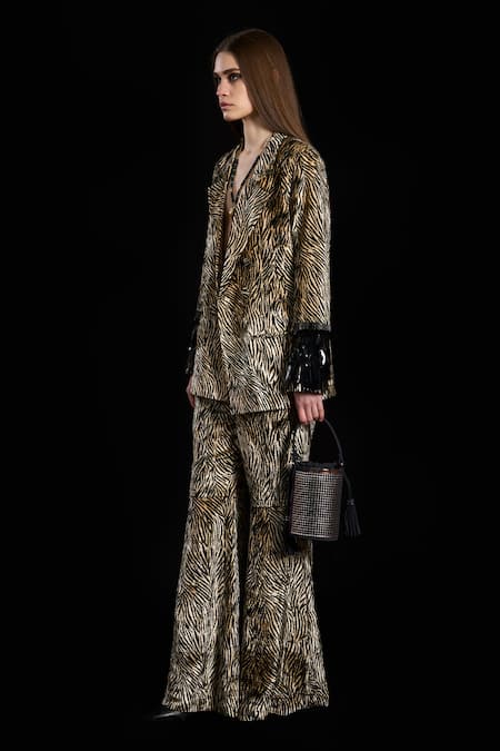 Rara Avis_Black Velvet Embroidered Dabka Lapel Collar Hitch Hike Blazer _Online_at_Aza_Fashions