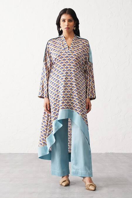 Shop_Seven_Multi Color Bamboo Embroidery V-neck Ava Printed Kurta And Pant Co-ord Set _Online_at_Aza_Fashions