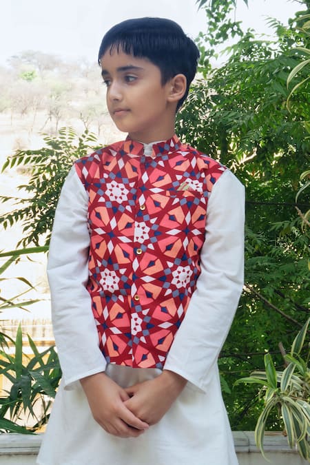 Laadlo_Red Indian Cotton Print Gulbahar Bundi_Online_at_Aza_Fashions