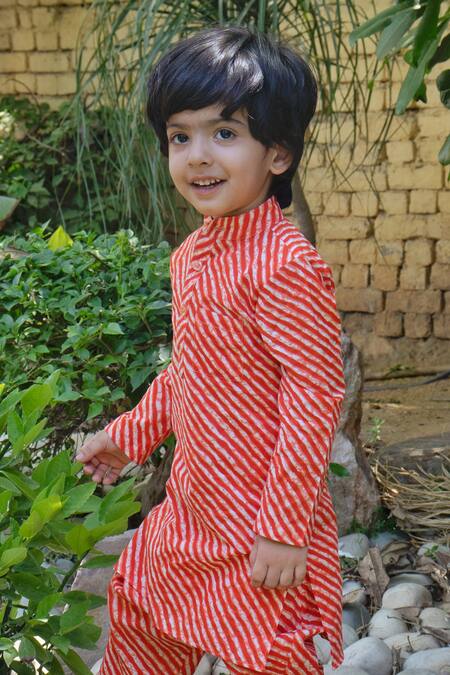 Buy_Laadlo_Orange Indian Cotton Print Leheriya Striped Genda Kurta With Pant_Online_at_Aza_Fashions