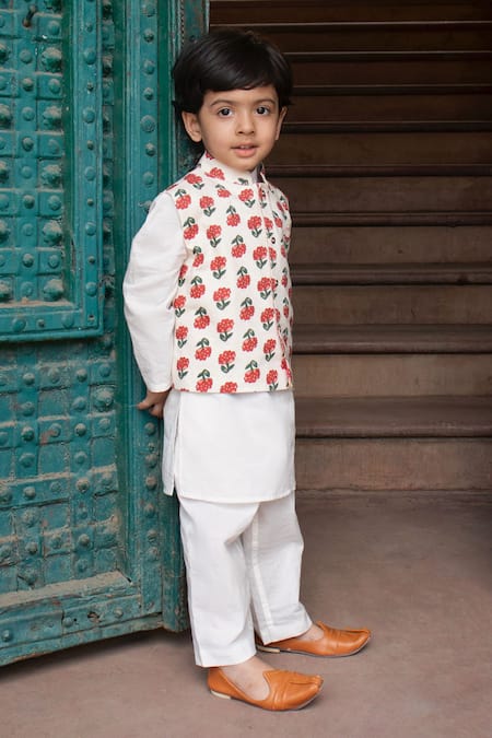 Buy_Laadlo_White Indian Cotton Print Mogra Gurhal Bundi Kurta Set_Online_at_Aza_Fashions