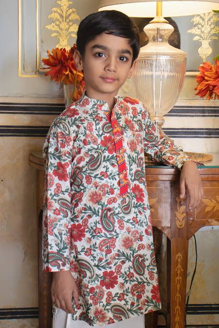 Shop_Laadlo_Maroon Indian Cotton Print Sadabahaar Kurta With Pant_Online_at_Aza_Fashions