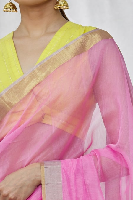 Shop_Mint N Oranges_Pink Chanderi Contrast Pallu Saree With Unstitched Blouse Fabric_Online_at_Aza_Fashions