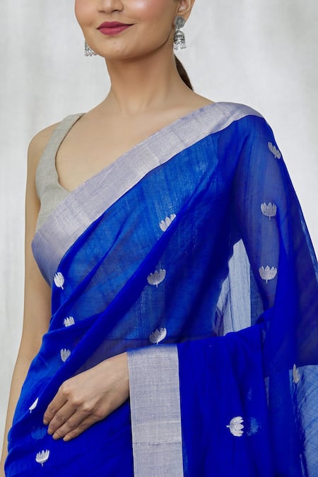 Mint N Oranges Blue Chanderi Silk Embroidery Lotus Pattern Saree With Unstitched Blouse Fabric at Aza Fashions Mint N Oranges_Blue Chanderi Silk Embroidery Lotus Pattern Saree With Unstitched Blouse Fabric_at_Aza_Fashions