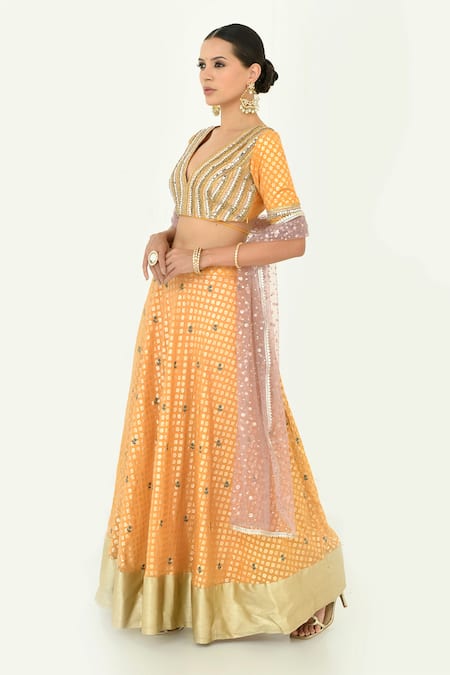 Buy_Rishi and Vibhuti X AZA_Yellow Net, Chanderi Mirrors, Embroidery Plunge Floral Pattern Woven Lehenga Set _Online_at_Aza_Fashions
