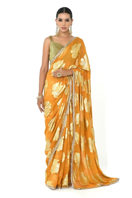 Rishi and Vibhuti x AZA Flower Pattern Saree With Blouse 