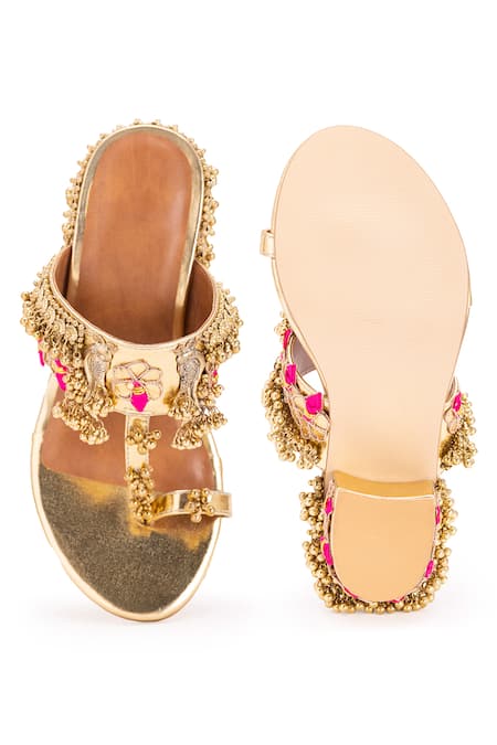 Shop_5elements_Gold Gota Patti Atalanta Bird Motif Ghungroo Kolhapuri Sandals _at_Aza_Fashions