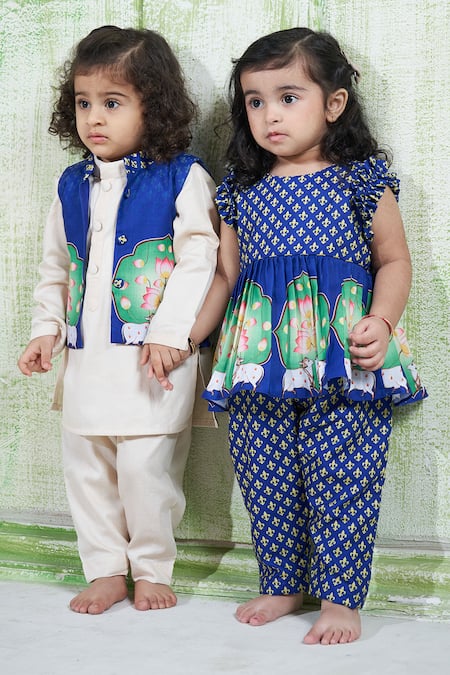 Vivedkids_Beige Cotton, Linen Pichwai Print Bundi Kurta Set _Online_at_Aza_Fashions