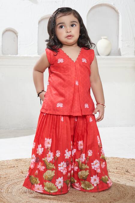 Vivedkids Red Cotton, Linen Lotus Pichwai Print Kurta With Sharara Online at Aza Fashions Vivedkids_Red Cotton, Linen Lotus Pichwai Print Kurta With Sharara _Online_at_Aza_Fashions