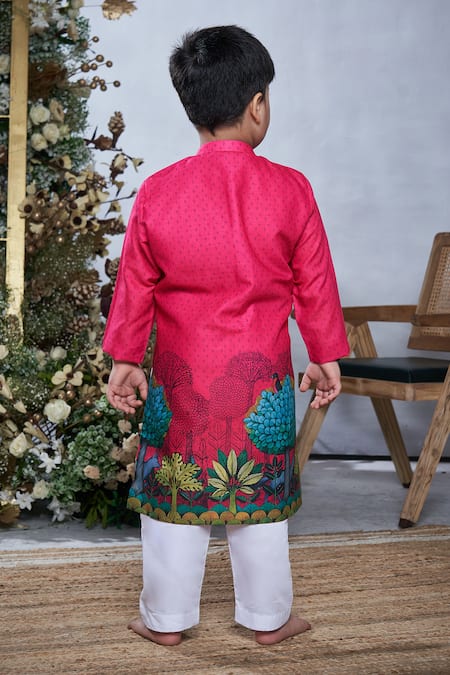Vivedkids Pichwai Print Kurta Set 