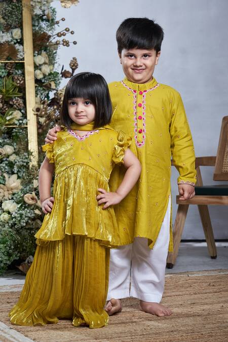 Buy_Vivedkids_Yellow Crepe, Tissue Pearls, Sequins Embellished Peplum Kurta Sharara Set 