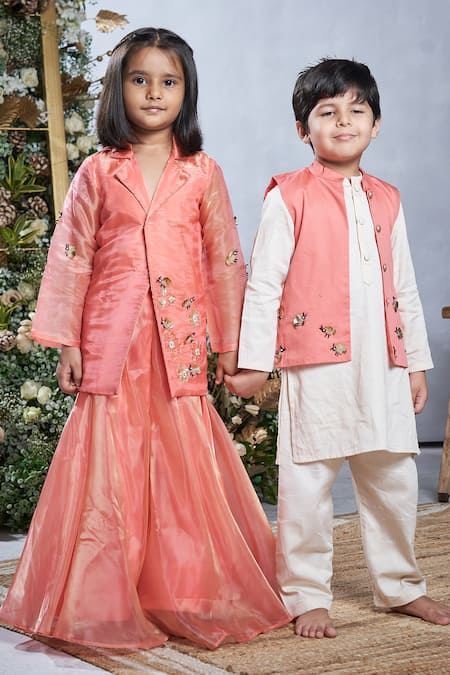 Shop_Vivedkids_Peach Cotton Satin Beads, Sequins Bee Embellished Kurta Set _Online_at_Aza_Fashions