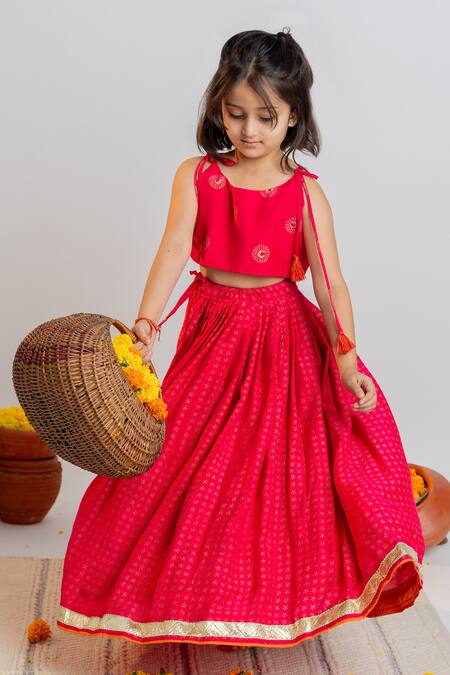 Buy MR Brat Pink Muslin Tassels Moon And Dot Print Blouse & Lehenga Set Online at Aza Fashions Buy_MR Brat_Pink Muslin Tassels Moon And Dot Print Blouse & Lehenga Set _Online_at_Aza_Fashions