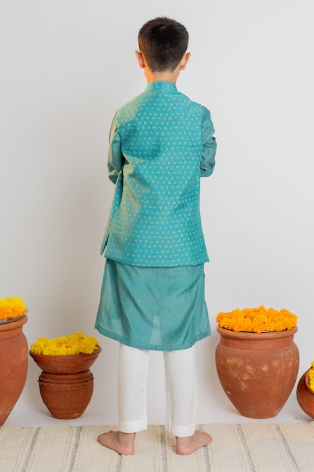 Shop MR Brat Teal Muslin, Cotton Moon Print Nehru Jacket And Kurta Set at Aza Fashions Shop_MR Brat_Teal Muslin, Cotton Moon Print Nehru Jacket And Kurta Set _at_Aza_Fashions