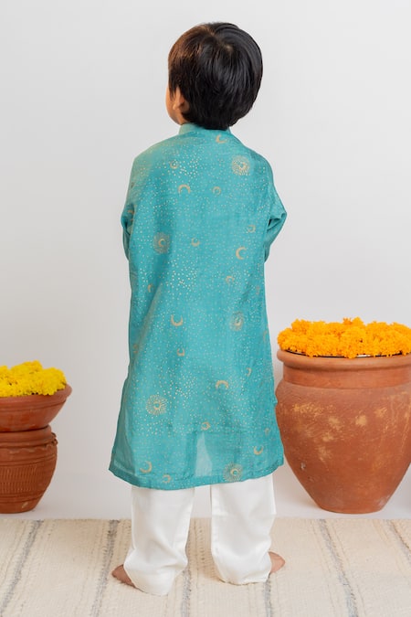 MR Brat Moon Print Straight Kurta With Pant 