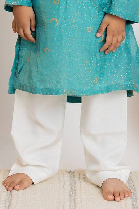 MR Brat Blue Muslin, Cotton Embroidery Moon Print Straight Kurta With Pant at Aza Fashions MR Brat_Blue Muslin, Cotton Embroidery Moon Print Straight Kurta With Pant _at_Aza_Fashions