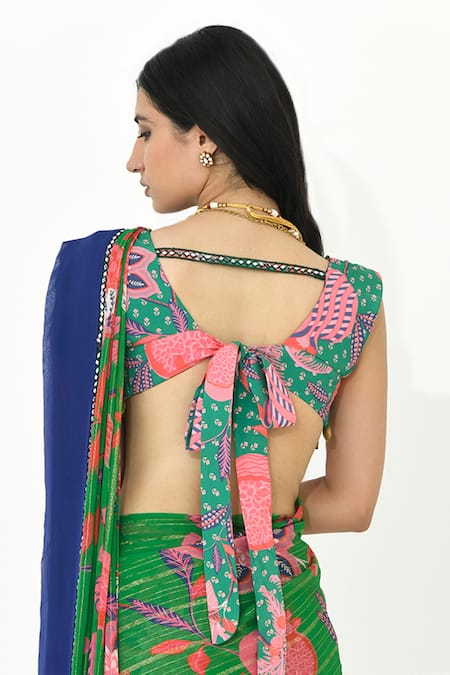 Rishi and Vibhuti Haseena Floral Print Saree With Blouse 
