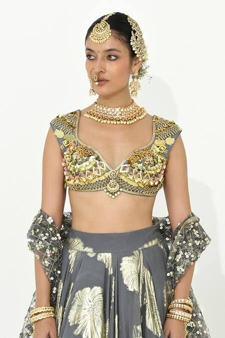 Buy Rishi and Vibhuti Grey Silk Beads, Embroidery, Zari Sweetheart Neck Jalsa Raw Blouse Online at Aza Fashions Buy_Rishi and Vibhuti_Grey Silk Beads, Embroidery, Zari Sweetheart Neck Jalsa Raw Blouse _Online_at_Aza_Fashions