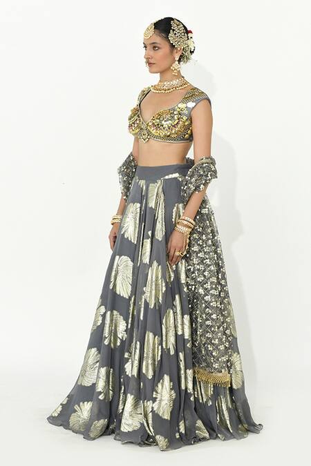 Shop Rishi and Vibhuti Grey Silk Beads, Embroidery, Zari Sweetheart Neck Jalsa Raw Blouse Online at Aza Fashions Shop_Rishi and Vibhuti_Grey Silk Beads, Embroidery, Zari Sweetheart Neck Jalsa Raw Blouse _Online_at_Aza_Fashions