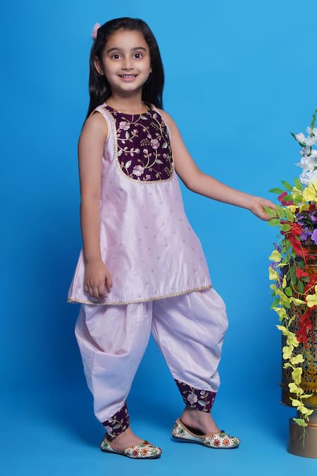 Little Bansi Purple Chanderi Silk, Cotton, Net Embroidery Floral Kurta Salwar Set Online at Aza Fashions Little Bansi_Purple Chanderi Silk, Cotton, Net Embroidery Floral Kurta Salwar Set _Online_at_Aza_Fashions