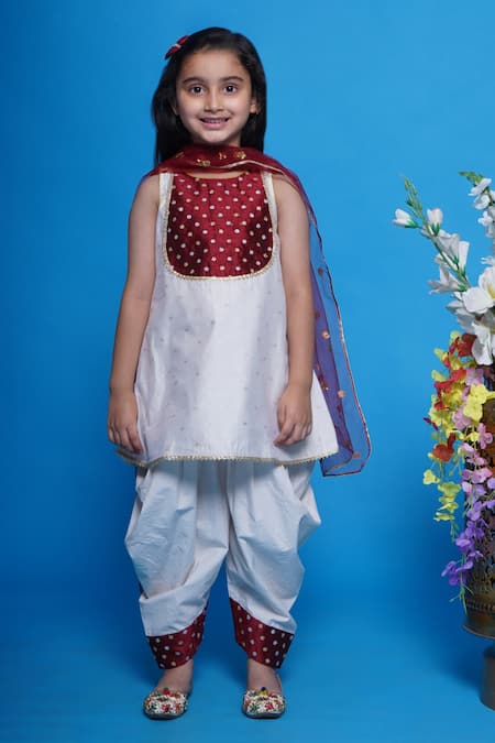 Little Bansi Cream Kurta Chanderi Silk Embroidered Mini Floral Salwar Set 