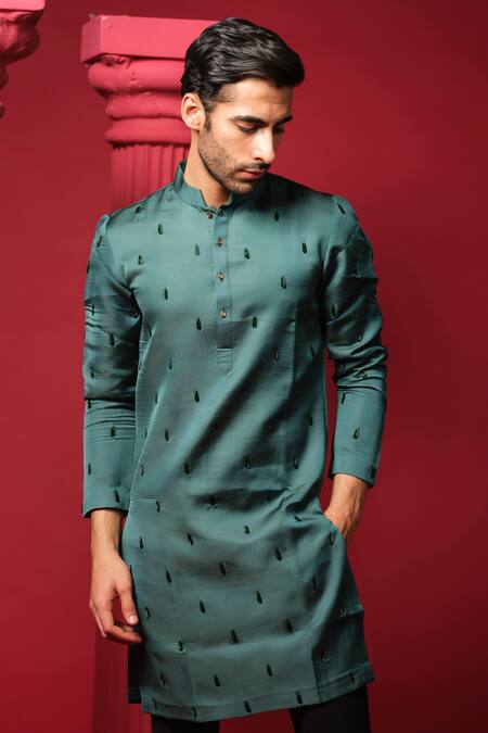 Amrit Dawani_Green Modal, Silk, Polyester Embroidery Salli Kurta Set With Stole _Online_at_Aza_Fashions