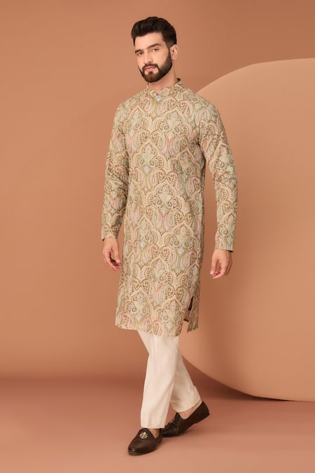 Kasbah Kashmiri Thread Embroidered Kurta 