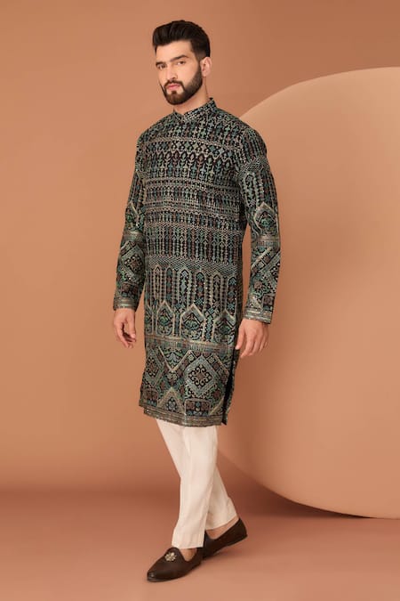 Kasbah Silk Kasuti Embroidered Kurta 