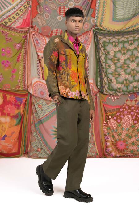 Shop Siddhartha Bansal Green Linen Artist Barrel Fit Trouser Online at Aza Fashions Shop_Siddhartha Bansal_Green Linen Artist Barrel Fit Trouser _Online_at_Aza_Fashions