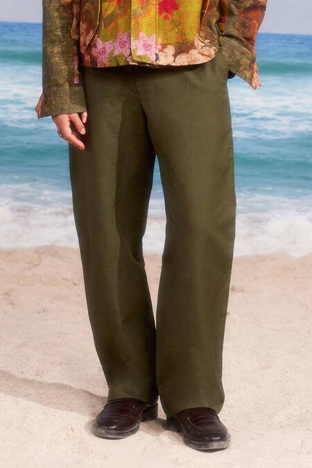 Buy Siddhartha Bansal Green Linen Artist Barrel Fit Trouser Buy_Siddhartha Bansal_Green Linen Artist Barrel Fit Trouser